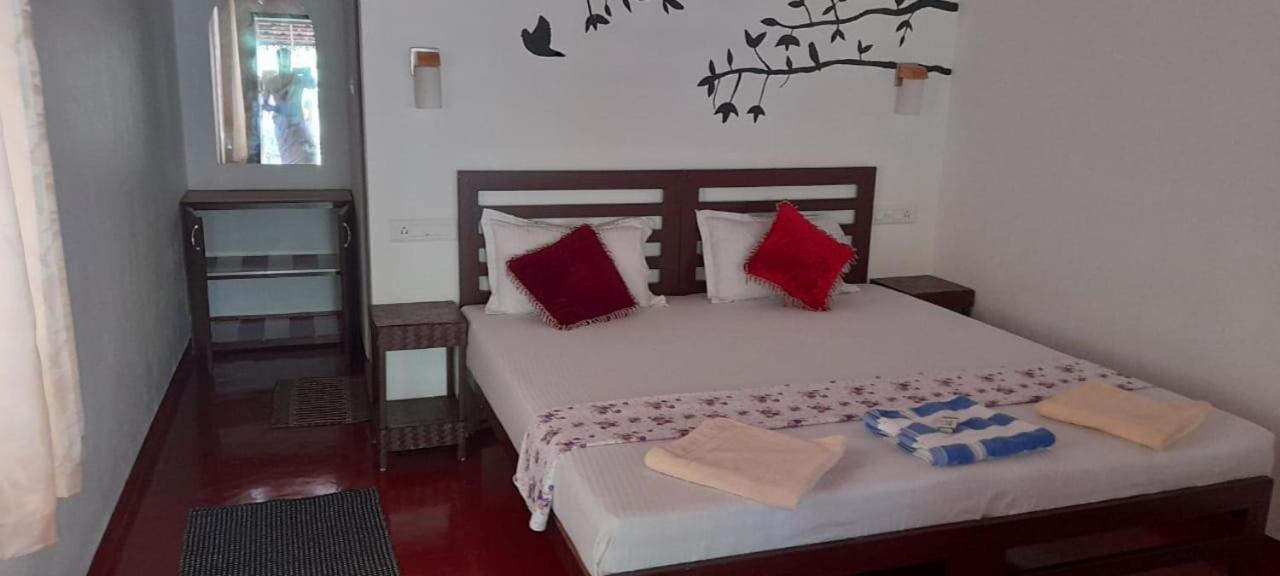 Marari Adonis Beach Villa ماراريكولام المظهر الخارجي الصورة