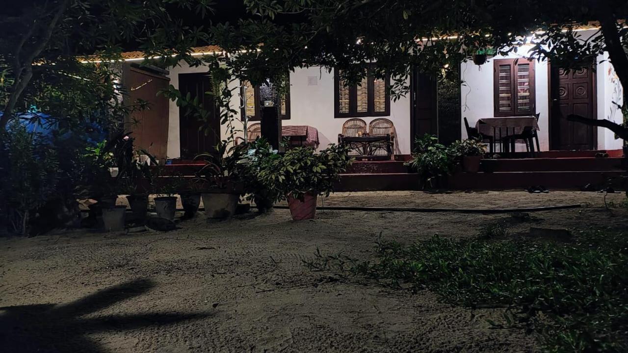 Marari Adonis Beach Villa ماراريكولام المظهر الخارجي الصورة
