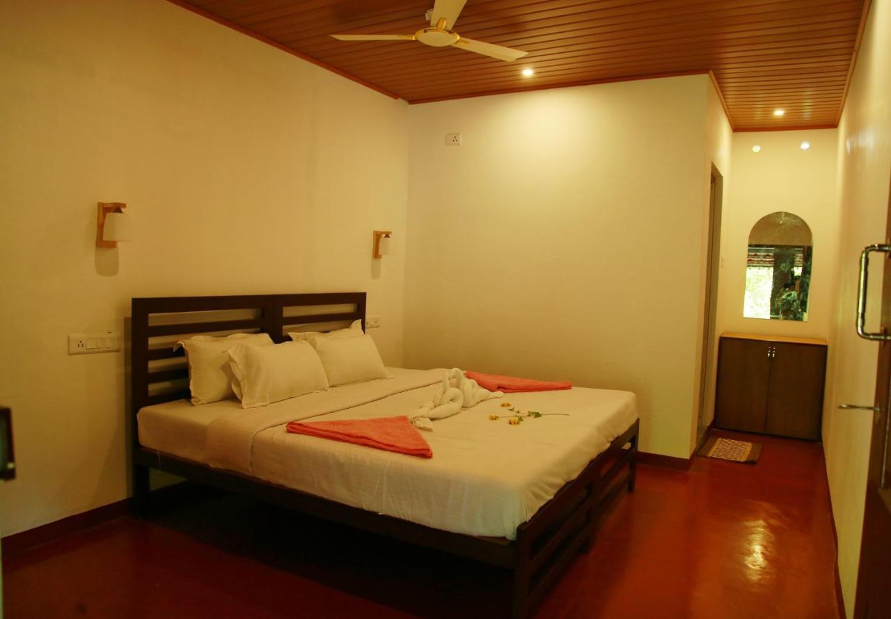 Marari Adonis Beach Villa ماراريكولام المظهر الخارجي الصورة