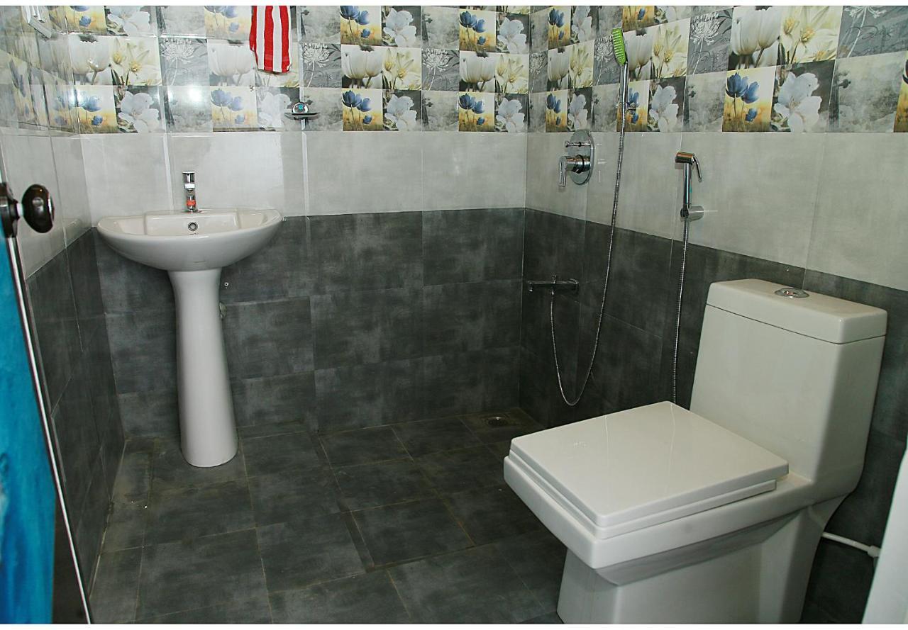 Marari Adonis Beach Villa ماراريكولام المظهر الخارجي الصورة